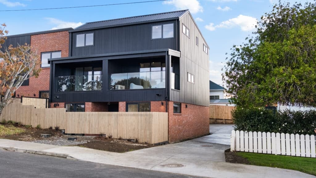 Home Extension Cost Auckland: 2026 Guide & Calculator